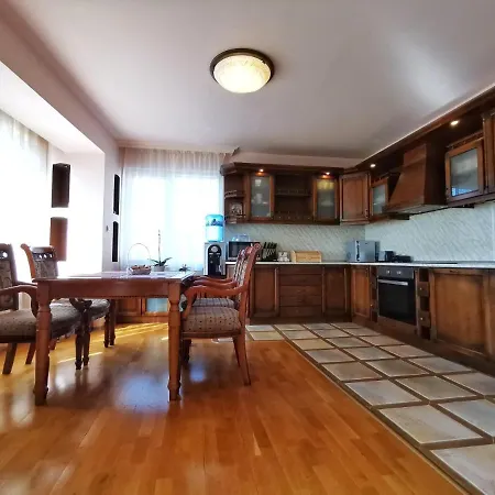 Черно Море *